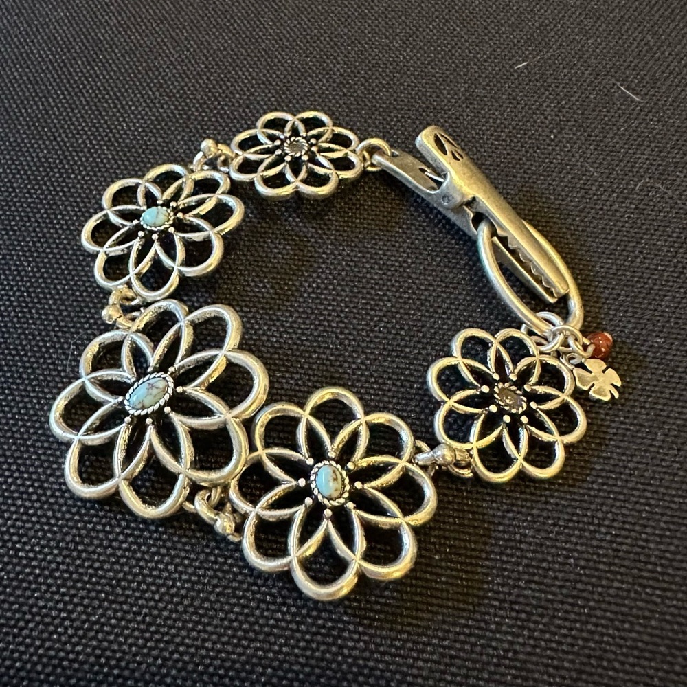 LUCKY YOU Silver Floral Bracelet with unique clasp 7”